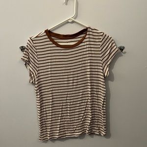 White and brown striped t-shirt